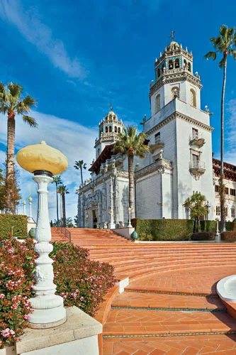 The project took a long time to complete: Morgan looked at the site in 1919; the final touches were made to Casa Grande in 1947.