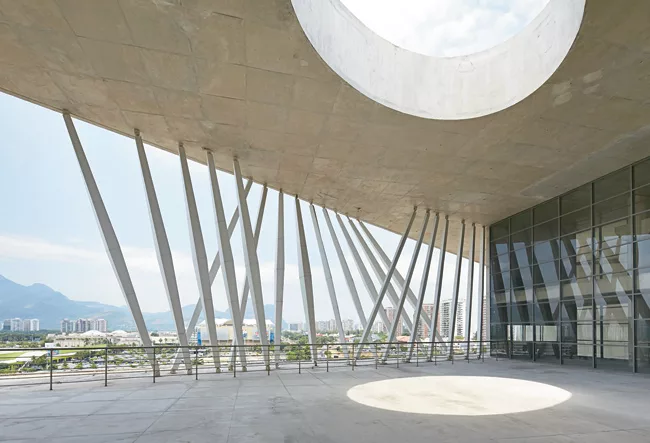 Portzamparc’s firm worked closely with a local team that assured remarkably high-quality concrete work. The open decks inside the imposing structure were designed to provide a rare public space