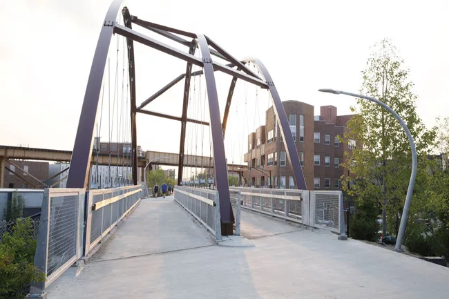 A local oasis, this 2.7-mile trail lifts commuters, cyclists, and joggers above urban congestion, offering a practical, landscaped route for running errands and getting around.