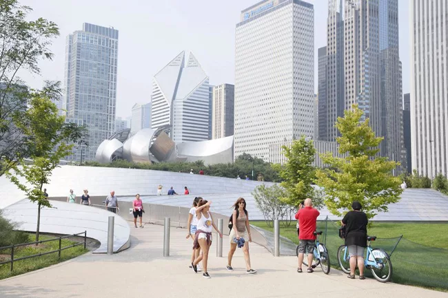 SmithGroupJJR, Studio Gang Architects, and the U.S. Army Corps of Engineers have recreated natural habitats to welcome wildlife on a site once occupied by a small airport. This newly opened outdoor sp