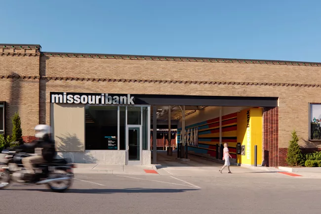 Brookside, Drive-Through
