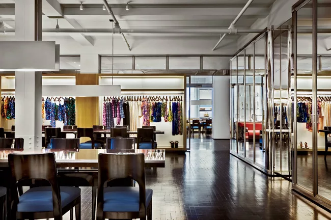 Jacklitsch / Gardner Architects renovated the Marc Jacobs SoHo showroom and executive office in 2009. The 7,700-square-foot showroom has space for display and storage of the latest ready-to-wear and a