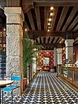 Inside, the designers integrated an aura evocative of its history with a playful mix of Venetian craft and culture, synonymous with the Generator brand but also strongly stressing the identity of its 