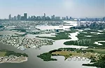 A scheme for a UNESCO-IHE competition envisions an artificial delta connecting Rotterdam and the sea.