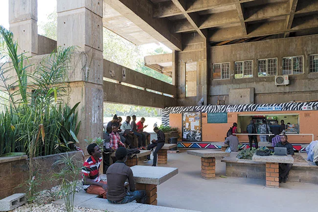 African Modernism: The Architecture of Independence