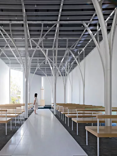 Designed specifically for weddings, Forest Chapel appears as an abstract white box amid a garden site in Gunma prefecture. Leaving its plain wrapping outside, the modest building comes into full bloo