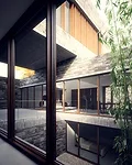 On a trip to China with his MIT studio, O&rsquo;Brien met a Chinese developer who asked him to design a set of six houses in the Qingpu district of Shanghai. So he devised two different types of court
