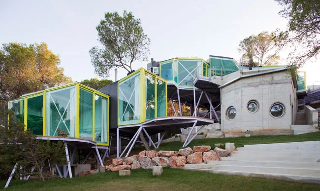Completed in 2009, this Ibiza vacation house was designed for Spanish art fair director Enrique Polanco. While Jacque acknowledges that this is a seeming conflict with his quest for inclusivity in arc