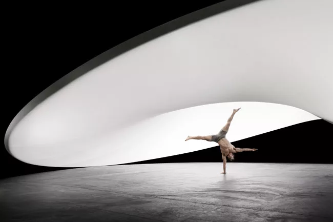 Constructed of fabric and steel rings, ESKYIU's 2013 stage set for 'movement culture' artist Ido Portal played with perceptions of space, scale, and depth. The 40-foot-wide installation in the famous 
