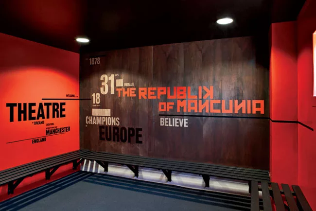 In a renovated structure behind the new building, RUFproject worked with the graphic design agency Grid Worldwide to stamp each dressing room with the logos and colors of famous football teams sponsor