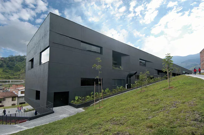 The back is scaled to the pedestrian.