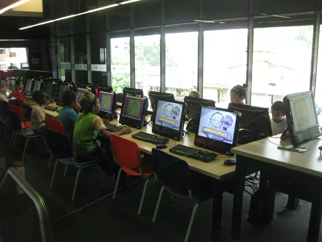 The adult's reading room. Computer labs are located on either side of the central stair.
