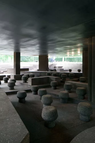 Herzog & de Meuron and Ai Weiwei’s Serpentine Pavilion