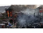 The January 2010 quake caused further damage to the Iron Market and killed several vendors.