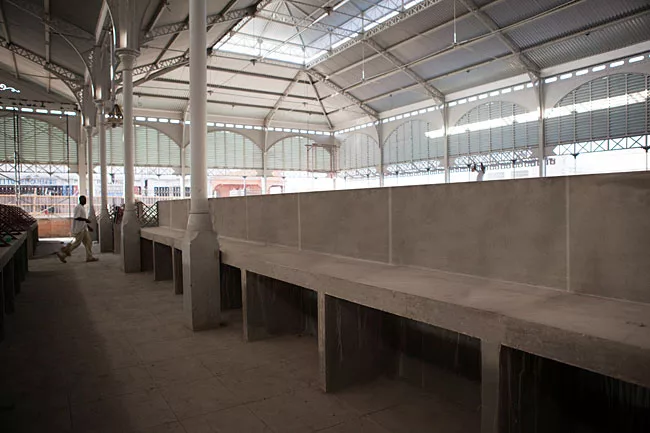 Both halls got new corrugated steel roofs, along with features like column anchors and X-bracing to ensure that the structures could withstand earthquakes and hurricanes. The entire complex now meets