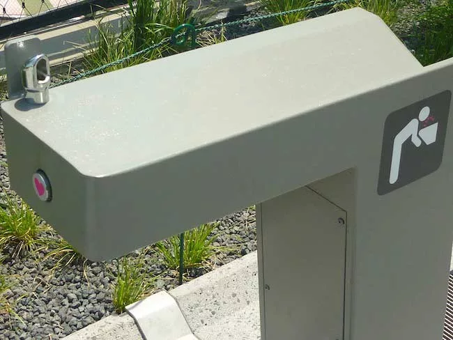 Water fountains along section two of the High Line feature a sound installation from artist Julianne Swartz. The above is a whimsical take on traditional park signage from Ms. Swartz's series, and ind