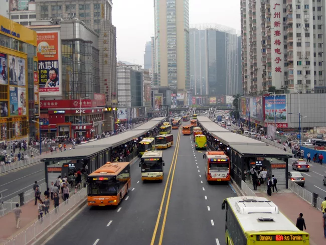 Project/design team: Zhang Guangning, former Mayor of Guangzhou, and Su Zequn, Executive Vice Mayor of Guangzhou, The People's Government of Guangzhou Municipality; Xiaomei Duan, Chief Engineer, Guang