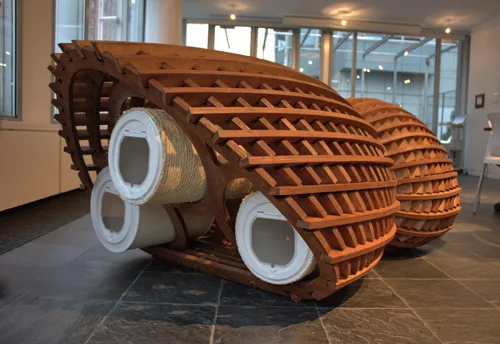 An FXFOWLE designed shelter 