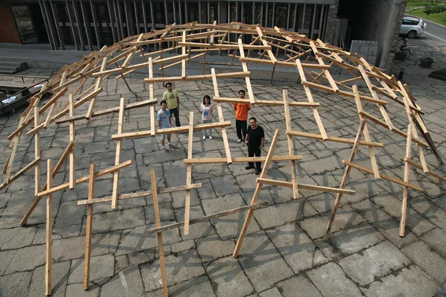 Chinese Architect Wang Shu Wins the Pritzker Prize
