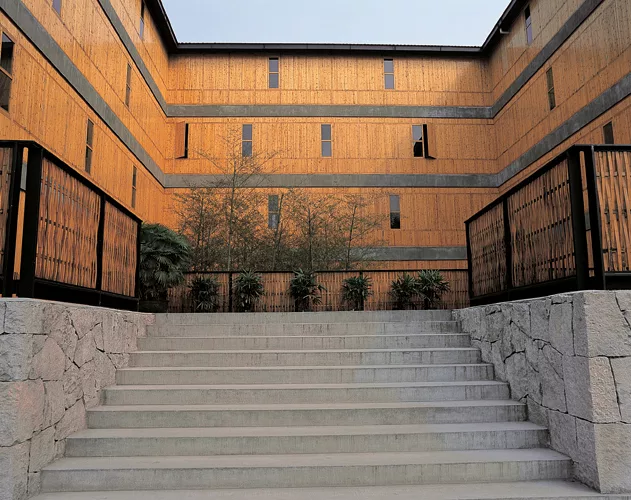 Chinese Architect Wang Shu Wins the Pritzker Prize