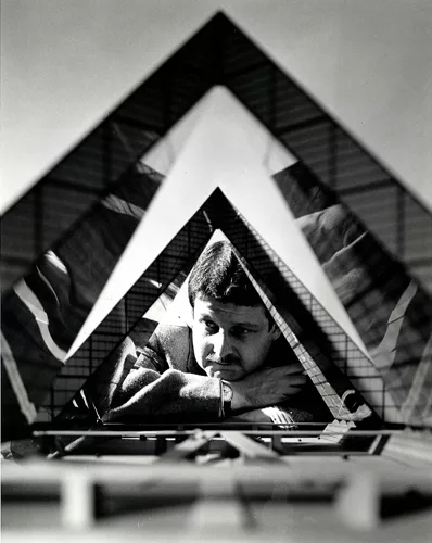 Stanley Tigerman and model of his <em>Instant City</em> (1966)