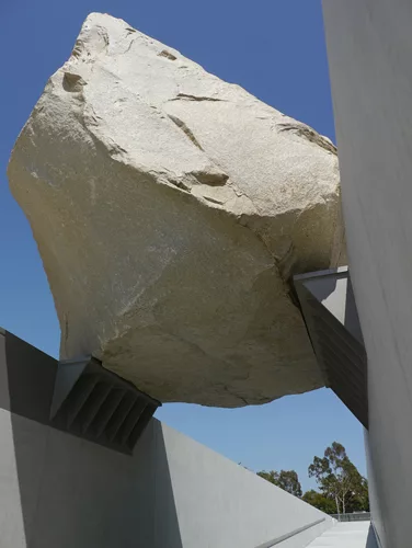 <p>Michael Heizer, <em>Levitated Mass</em>, 2012</p><p>Los Angeles County Museum of Art</p>
