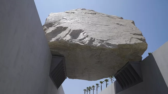 <p>Michael Heizer, <em>Levitated Mass</em>, 2012</p><p>Los Angeles County Museum of Art</p>