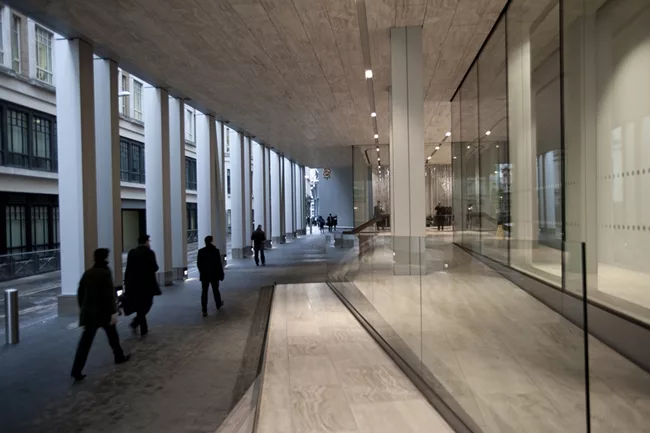 <p><strong>New Court Rothschild Bank</strong><br />London</p><p>Architect: OMA with Allies & Morrison<br />Client: Rothschild<br />Contractor: Lend Lease<br />Structural Engineer: Arup<br />Servic
