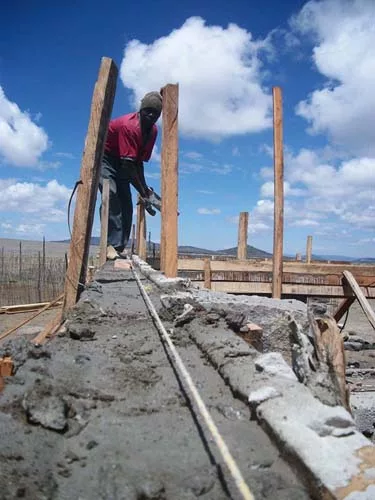 <p><strong>Loita Learning Center</strong></p><p class='MsoNormal'>In September 2011, Newman oversaw the design and construction of a 1,000-square-foot internet learning center in Loita, Kenya.</p>