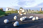 Raketenstation Hombroich, with sculptures in foreground by Katsuhito Nishikawa and Oliver Kruse, and Raimund Abraham’s House for Musicians in the background.