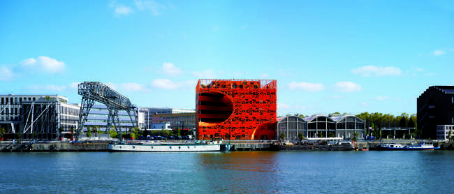 Pôle de Loisirs et de Commerces (PLC), a 700,000-square-foot shopping and recreation complex, including a hotel and multiplex, designed by Paris-based Jean-Paul Viguier.