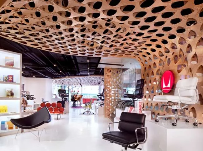 <strong>Best Shop</strong><br />P.A.C.<br />Xtra - Herman Miller<br />Singapore