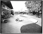 Jones residence (landscape by Thomas D. Church) in Modesto, California, 1953<br />