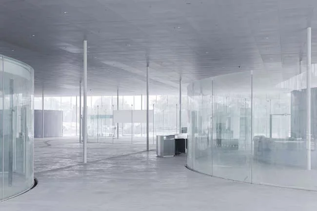 First Look at Louvre Lens