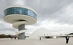 Oscar Niemeyer International Cultural Centre. Avliés, Spain.