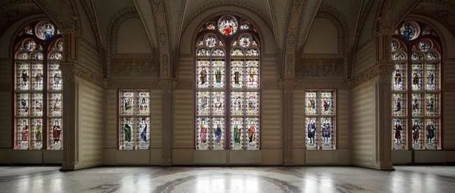 Cruz y Ortiz and Jean-Michel Wilmotte complete a 10-year overhaul of the stern neo-Gothic structure.