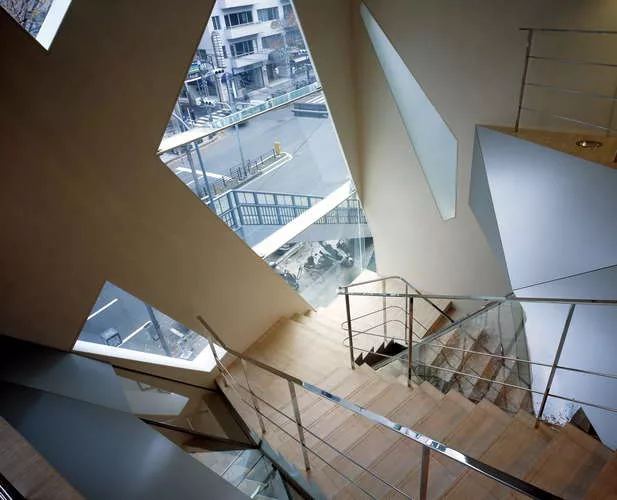TOD's Omotesando Building (2002-04), Shibuya-ku, Tokyo, Japan