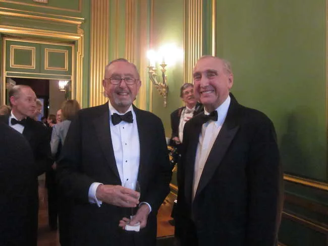 Architect César Pelli with Good Design is Good Business honoree Peter Bohlin.