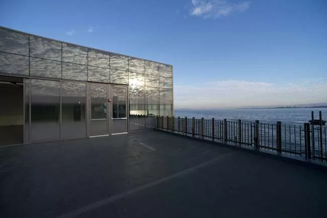 Exterior of the Exploratorium’s Bay Observatory Gallery and Bay Observatory Terrace. <br />