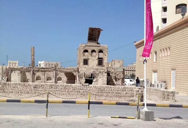 The old part of the city, where the pearl trade had long been at the center of the economy, was left to crumble by the time oil was discovered in the early 1970s.