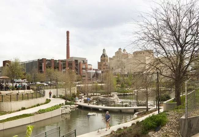 Pearl Brewery/Full Goods Warehouse<br />Lake|Flato Architects<br />Durand-Hollis Rupe Architects<br />San Antonio, Texas