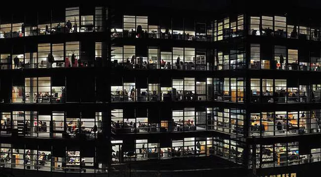 <strong>Cut/log</strong><br /> At Cut.log, Paris-based Galerie Olivier Waltman showed Jean-Pierre Attal’s voyeuristic images of offices after hours.