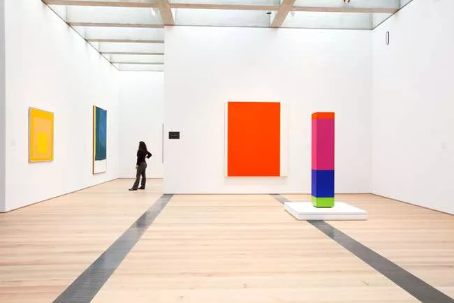 A gallery of the new East Building. Image courtesy of the Saint Louis Art Museum.