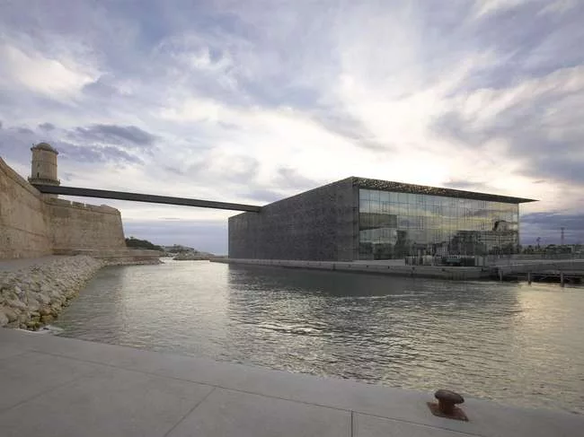 Museum of European and Mediterranean Civilizations (MuCEM)<br />Rudy Ricciotti<br />Marseilles, France