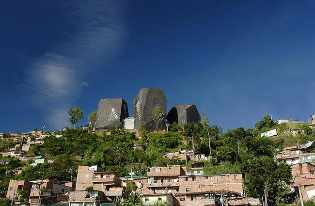 Giancarlo Mazzanti’s Biblioteca Espana in Medellín.<br />