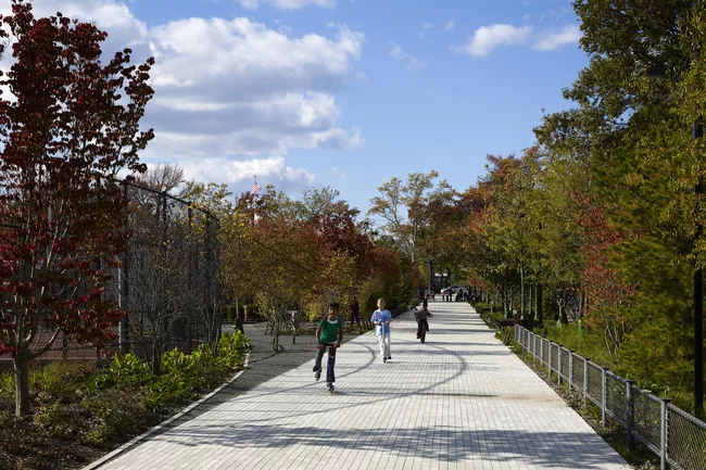 Schmul Park was reconstructed and opened in 2012. It will serve as a gateway to Staten Island’s Freshkills Park. A tree-lined promenade  will direct movement into the larger 2,200-acre park