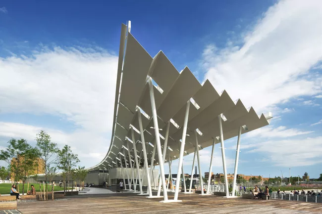 <p>Hunter's Point South Waterfront Park<br />Queens, New York<br />Thomas Balsley Associates<br />Weiss/Manfredi</p>
