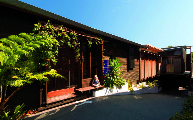 <p><strong>Completed Projects: House</strong><br />Cox Rayner Architects; Casey and Rebekah Vallance <br />
The Left-Over-Space House
<br />Paddington, Australia</p>