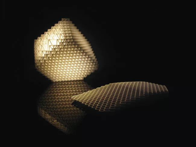<p>Volume.MGX Lamp (2009)<br />Dror Benshetrit</p>