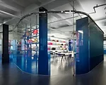 <p><strong>For Interior Architecture :</strong></p><p><a href='http://archrecord.construction.com/projects/recordinteriors/2010/marc_jacobs_showroom.asp' target='_blank'>Marc by Marc Jacobs Show